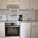 Handle-2 By Interhome Apartment