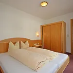 Handle-2 By Interhome Apartment *
