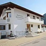Handle-2 By Interhome Apartment *