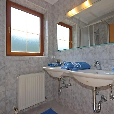 Handle-2 By Interhome Apartament Ried im Oberinntal